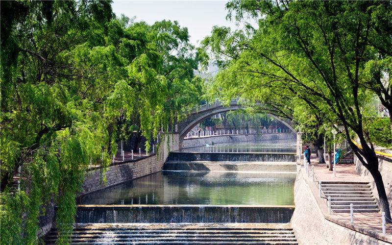 山东财经大学校园风景