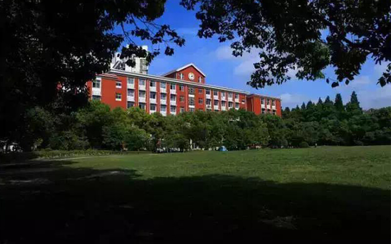 上海大学校园风景